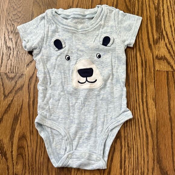 Carter’s blue and grey onesie bodysuit bundle, size 6 month (set of 3) - Picture 6 of 8